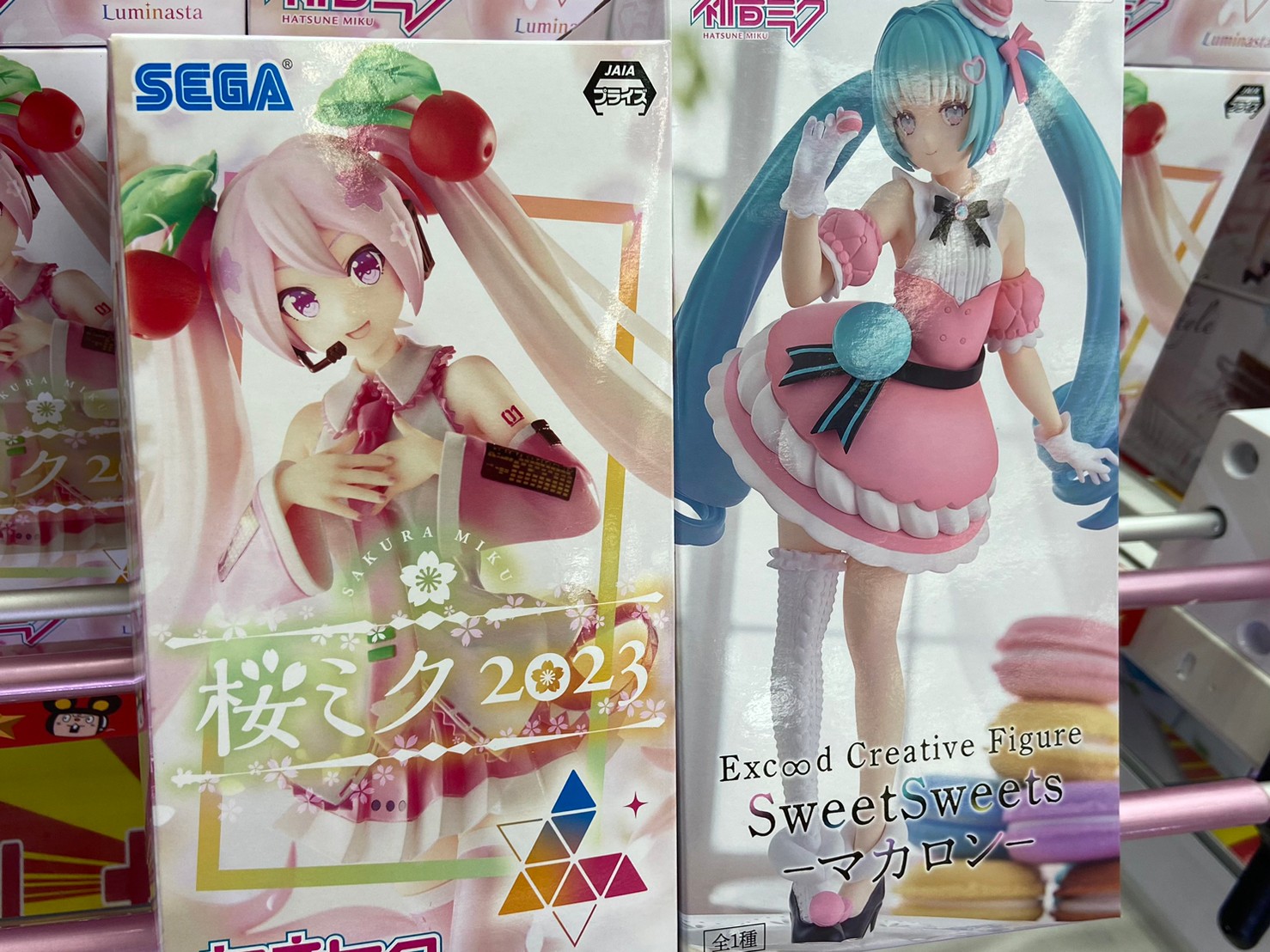 ◇プライズ新入荷情報！《初音ミク Excood Creative Figure SweetSweetsーマカロンー ｜初音ミクシリーズ  Luminasta “桜ミク”2023》等々◇ | おたちゅう(旧お宝中古市場) 沼津店